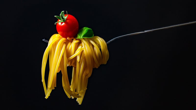 Curry-Infused Pasta